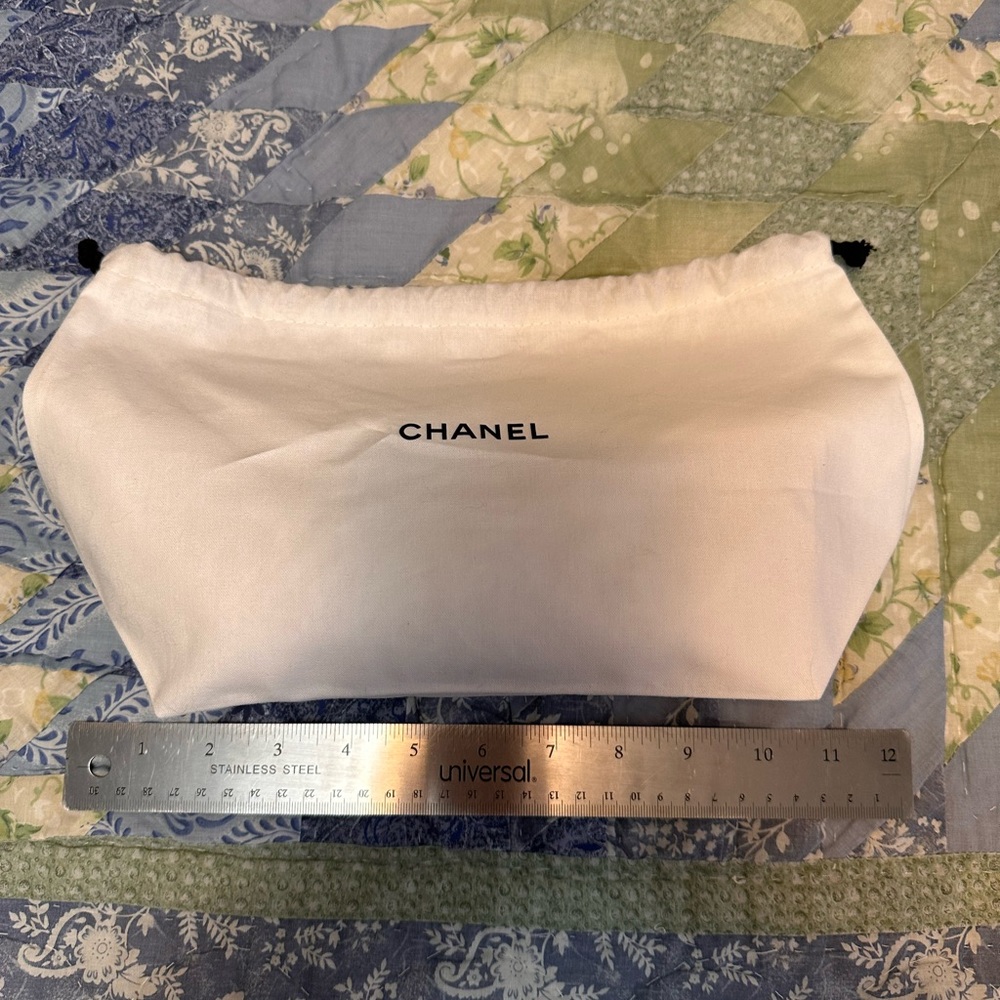 Cotton Chanel dust bag